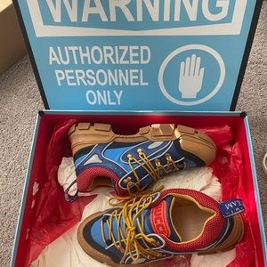 100% authentic Men Gucci sneaker